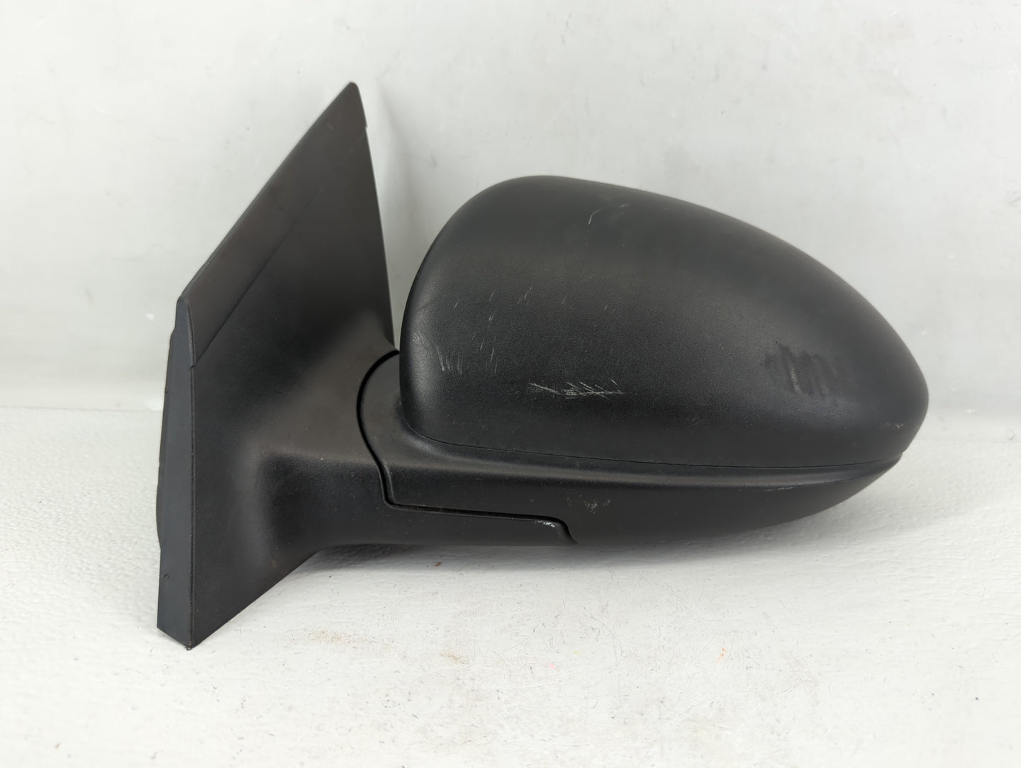 2011-2014 Chevrolet Cruze Driver Side View Mirror - Left Door Mirror OEM Used - Oemusedautoparts1.com