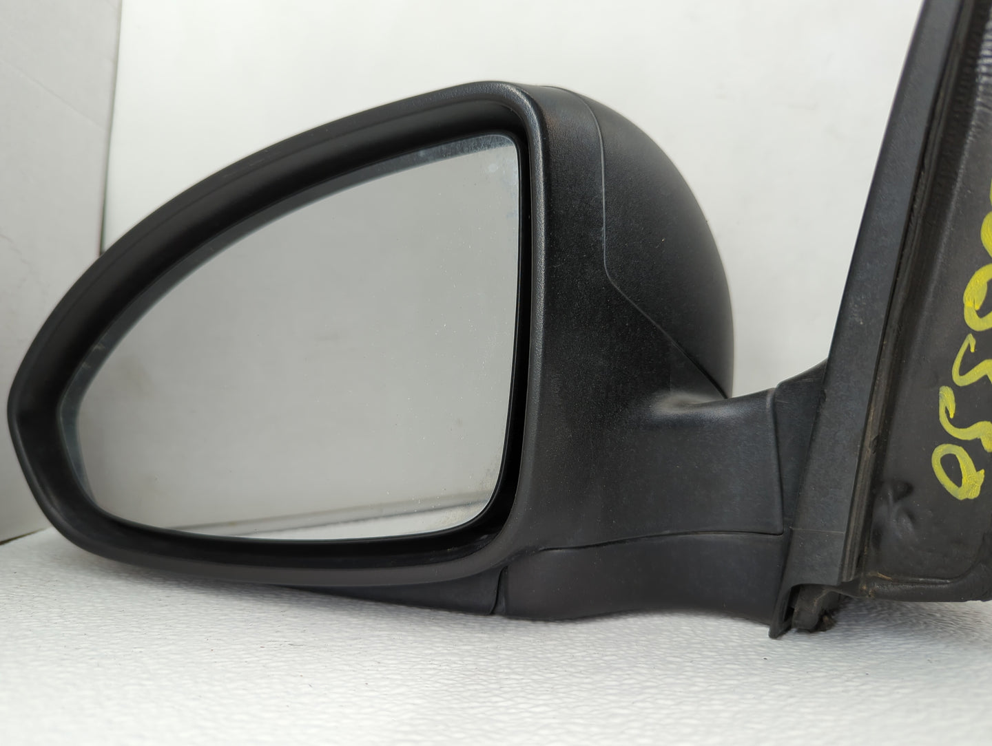 2011-2014 Chevrolet Cruze Driver Side View Mirror - Left Door Mirror OEM Used - Oemusedautoparts1.com