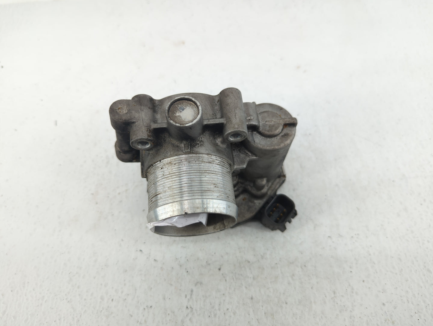 2011-2016 Chevrolet Cruze Throttle Body P/N:55565489 Fits Fits 2011 2012 2013 2014 2015 2016 2017 2018 2019 2020 2021 OEM Us