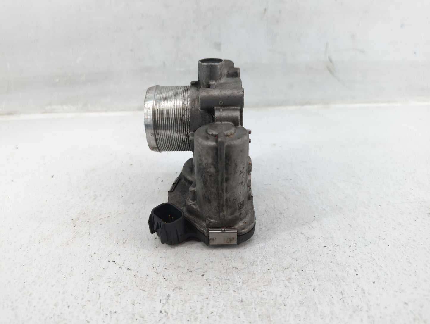 2011-2016 Chevrolet Cruze Throttle Body P/N:55565489 Fits Fits 2011 2012 2013 2014 2015 2016 2017 2018 2019 2020 2021 OEM Us