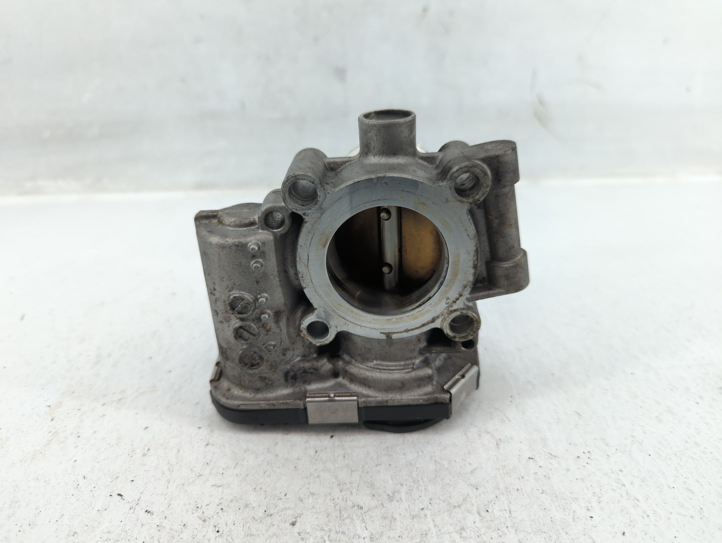 2011-2016 Chevrolet Cruze Throttle Body P/N:55565489 Fits Fits 2011 2012 2013 2014 2015 2016 2017 2018 2019 2020 2021 OEM Us