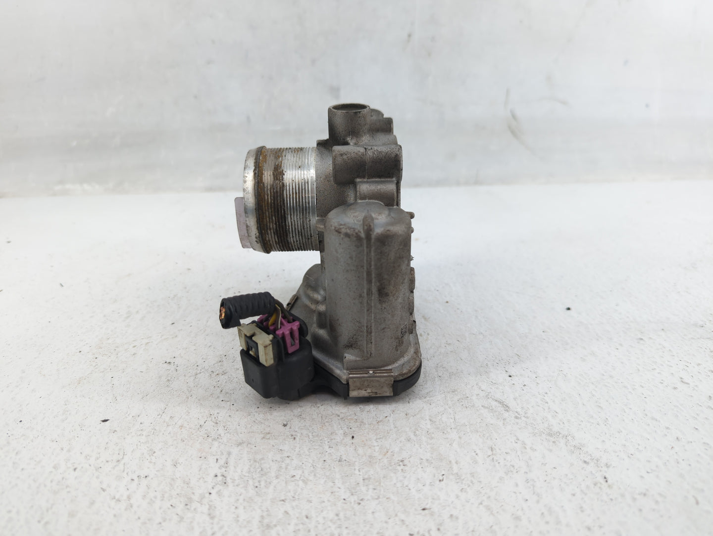 2011-2016 Chevrolet Cruze Throttle Body P/N:55581662 55565489 Fits Fits 2011 2012 2013 2014 2015 2016 2017 2018 2019 2020 20
