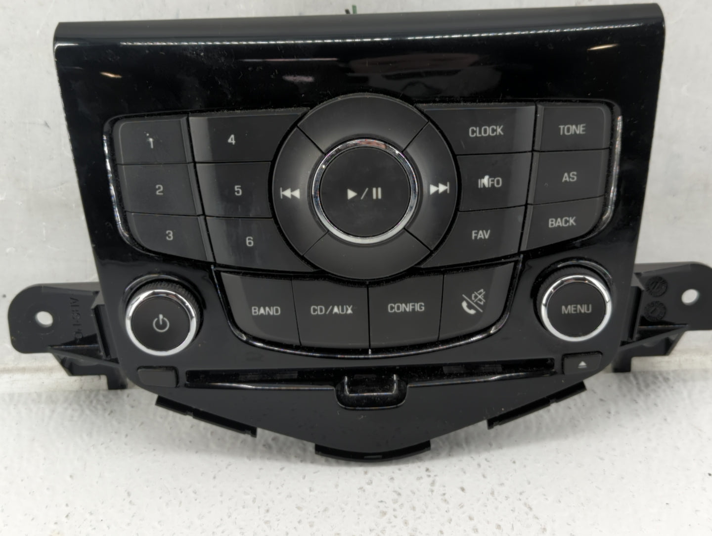 2011 Chevrolet Cruze Radio Control Panel - Oemusedautoparts1.com