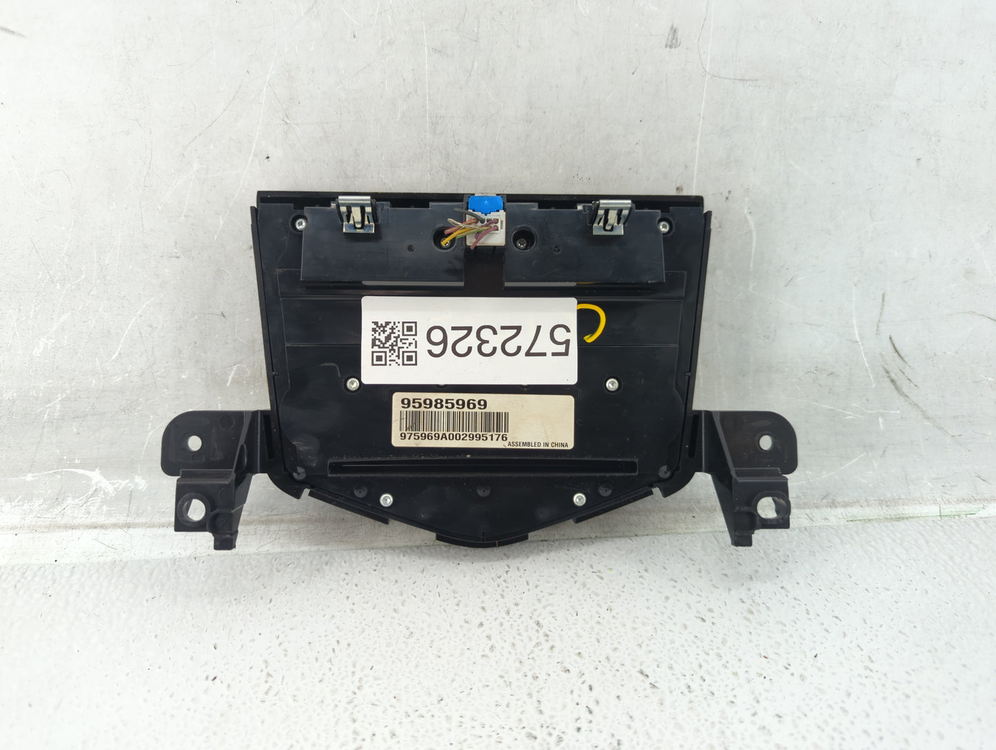 2011-2011 Chevrolet Cruze Am Fm Cd Player Radio Receiver - Oemusedautoparts1.com