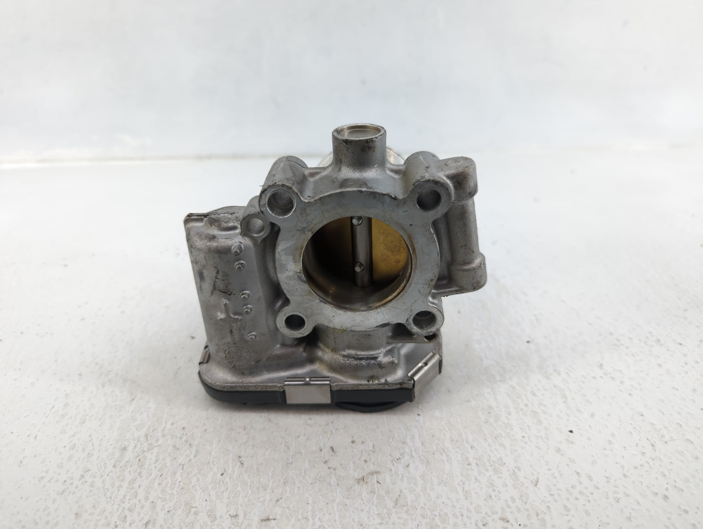2011-2016 Chevrolet Cruze Throttle Body P/N:55565489 Fits Fits 2011 2012 2013 2014 2015 2016 2017 2018 2019 2020 2021 OEM Us