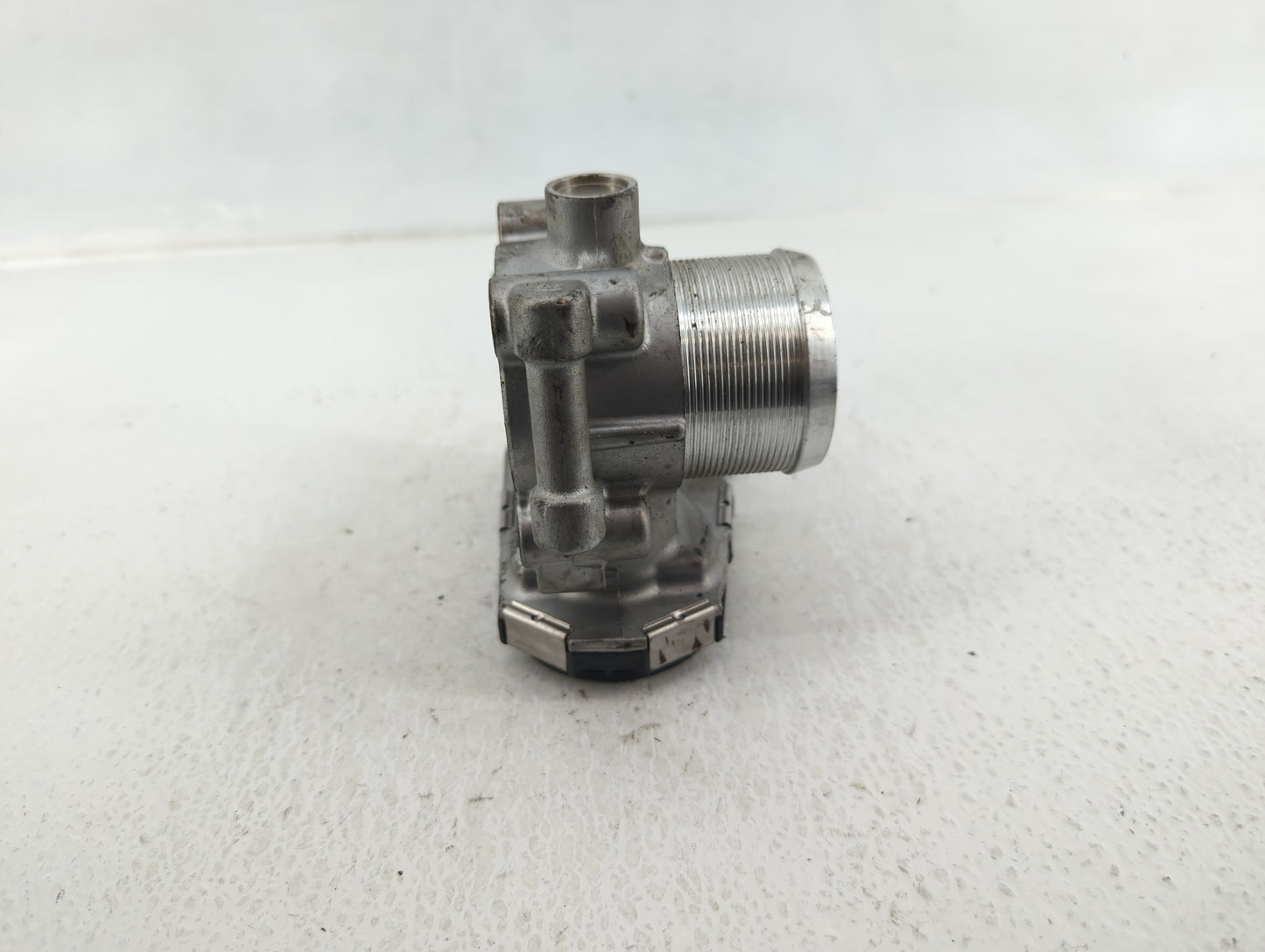 2011-2016 Chevrolet Cruze Throttle Body P/N:55565489 Fits Fits 2011 2012 2013 2014 2015 2016 2017 2018 2019 2020 2021 OEM Us