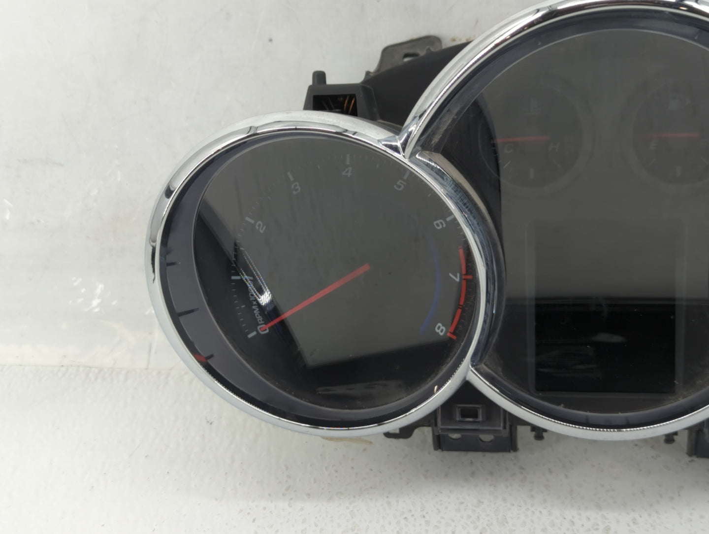 2011 Chevrolet Cruze Instrument Cluster Speedometer Gauges P/N:95018205 Fits OEM Used Auto Parts - Oemusedautoparts1.com