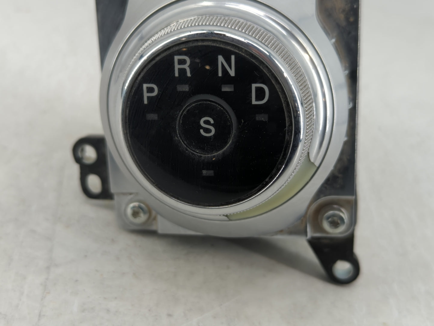 2011-2012 Chevrolet Cruze Radio AM FM Cd Player Receiver Replacement P/N:083837-03018 HG9P 7R155-AR Fits Fits 2010 2011 2012