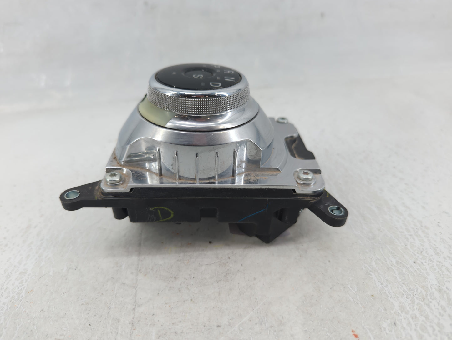 2011-2012 Chevrolet Cruze Radio AM FM Cd Player Receiver Replacement P/N:083837-03018 HG9P 7R155-AR Fits Fits 2010 2011 2012