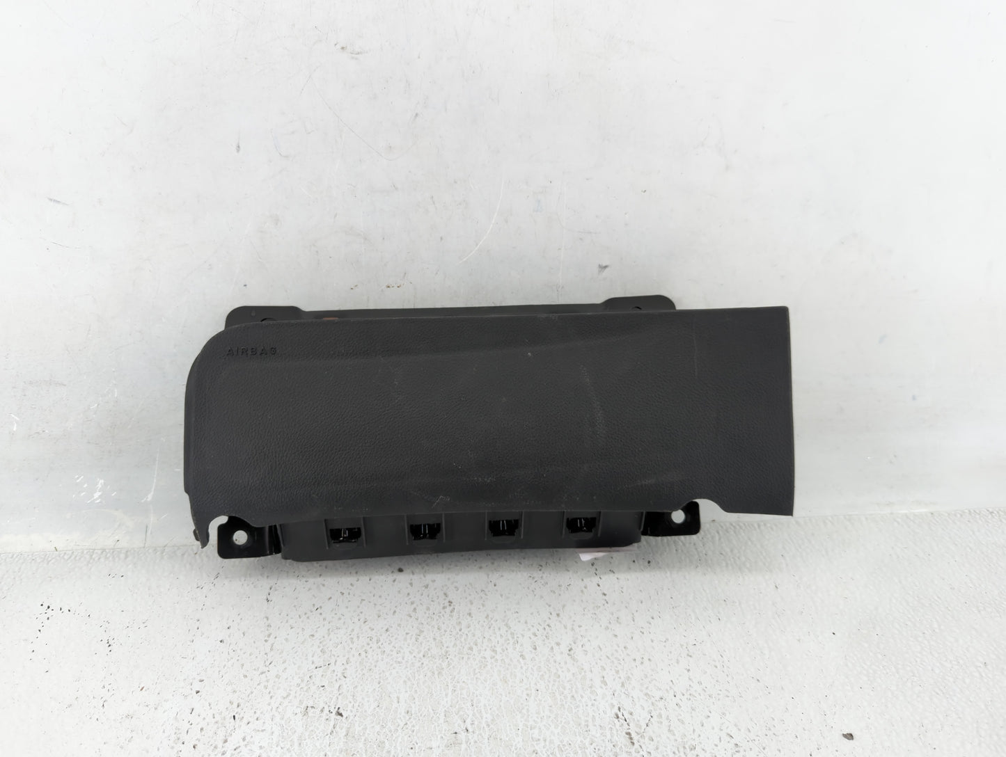 2011-2012 Chevrolet Cruze Air Bag Driver Left Knee OEM P/N:95218715 Fits Fits 2011 2012 OEM Used Auto Parts - Oemusedautopar