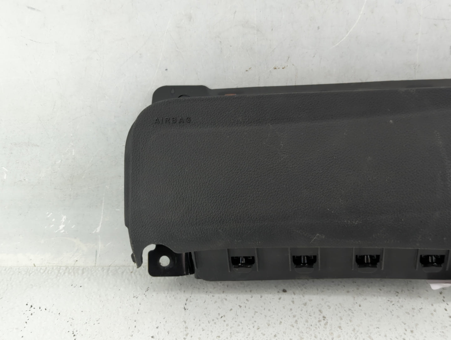 2011-2012 Chevrolet Cruze Air Bag Driver Left Knee OEM P/N:95218715 Fits Fits 2011 2012 OEM Used Auto Parts - Oemusedautopar