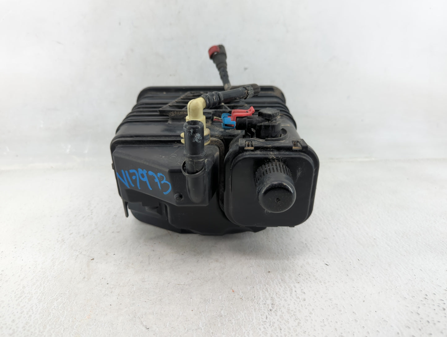 2011 Chevrolet Cruze Fuel Vapor Charcoal Canister - Oemusedautoparts1.com