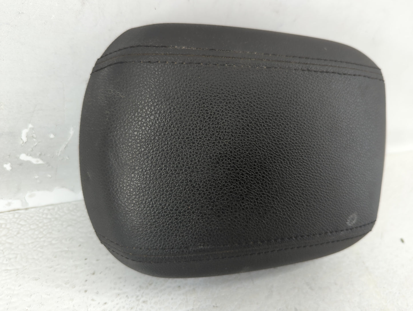 2011 Chevrolet Cruze Center Console Armrest Cover Lid Black - Oemusedautoparts1.com
