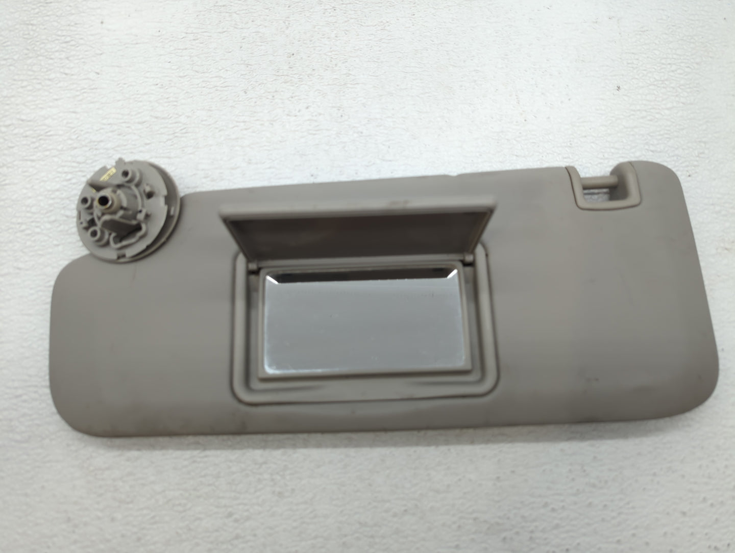 2011-2016 Chevrolet Cruze Sun Visor Shade Replacement Passenger Right Mirror Fits Fits 2011 2012 2013 2014 2015 2016 OEM Use