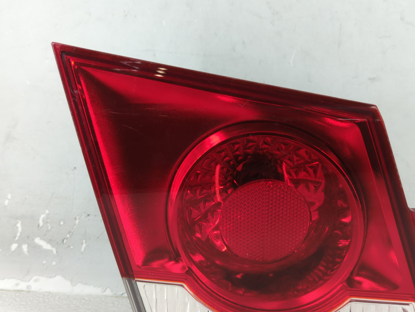 2011-2016 Chevrolet Cruze Tail Light Assembly Driver Left OEM P/N:04229145 335-1307L-AS Fits Fits 2011 2012 2013 2014 2015 2