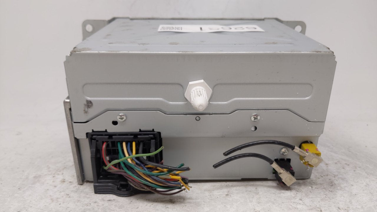 2011-2012 Chevrolet Cruze Am Fm Cd Player Radio Receiver - Oemusedautoparts1.com