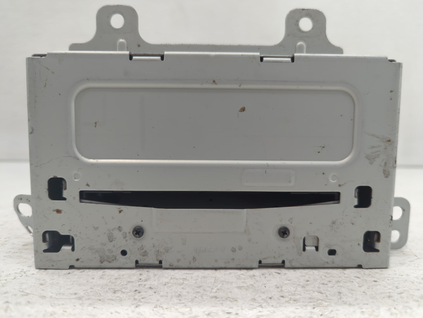 2011-2012 Chevrolet Cruze Radio AM FM Cd Player Receiver Replacement P/N:2098851 Fits Fits 2010 2011 2012 OEM Used Auto Part