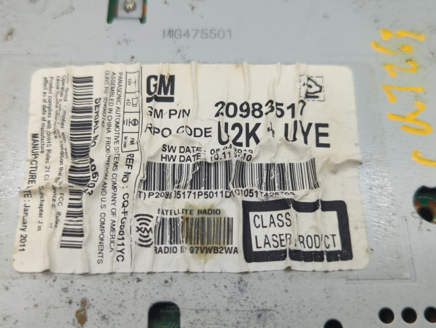 2011-2012 Chevrolet Cruze Radio AM FM Cd Player Receiver Replacement P/N:2098851 Fits Fits 2010 2011 2012 OEM Used Auto Part