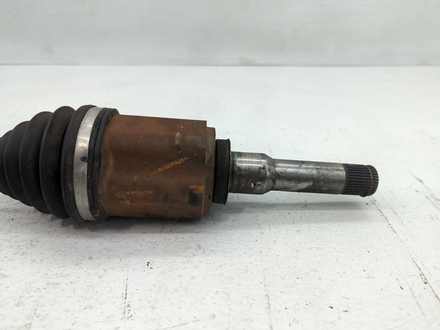 2011-2016 Chevrolet Cruze Axle Shaft Front Driver Cv C/v - Oemusedautoparts1.com