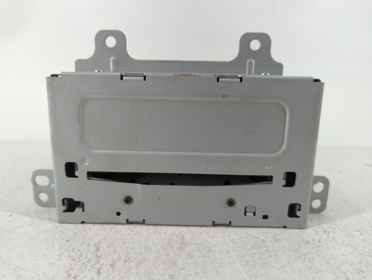 2011-2012 Chevrolet Cruze Am Fm Cd Player Radio Receiver - Oemusedautoparts1.com