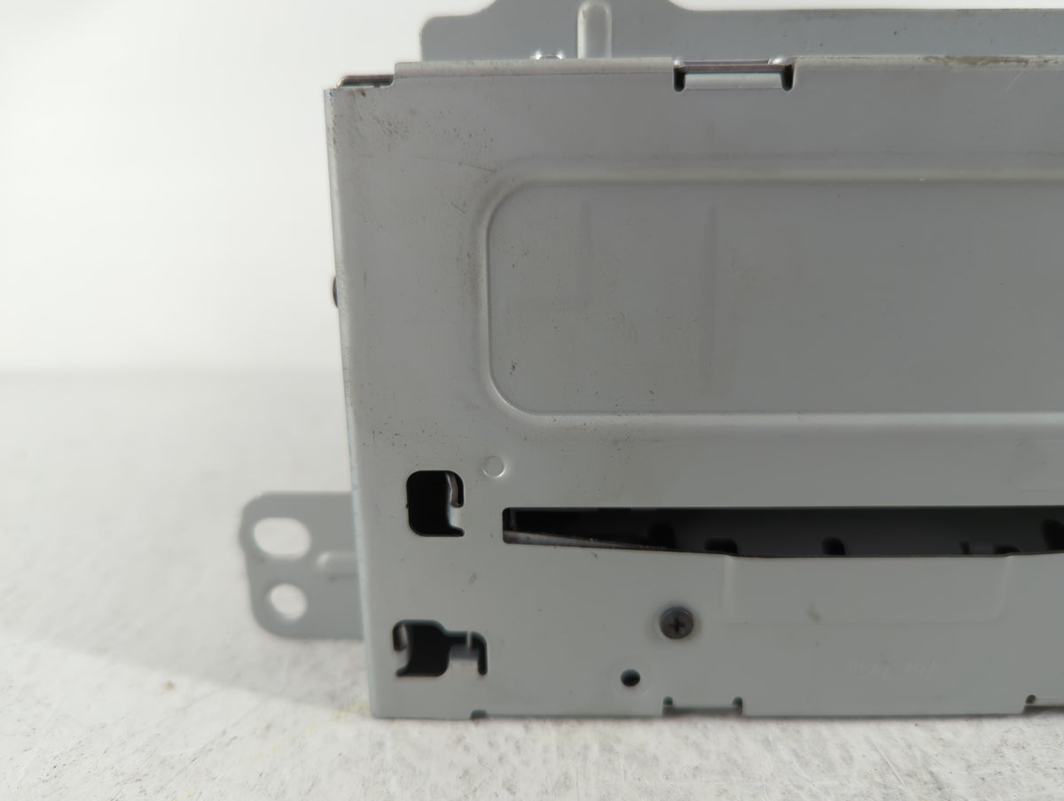 2011-2012 Chevrolet Cruze Am Fm Cd Player Radio Receiver 642122 - Oemusedautoparts1.com