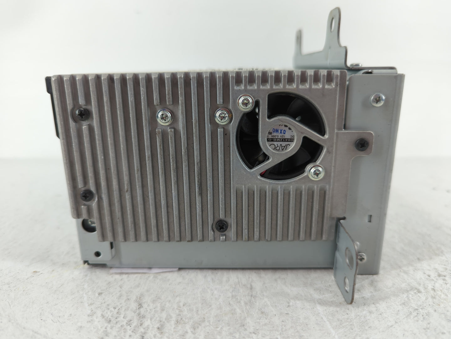 2011-2012 Chevrolet Cruze Am Fm Cd Player Radio Receiver - Oemusedautoparts1.com
