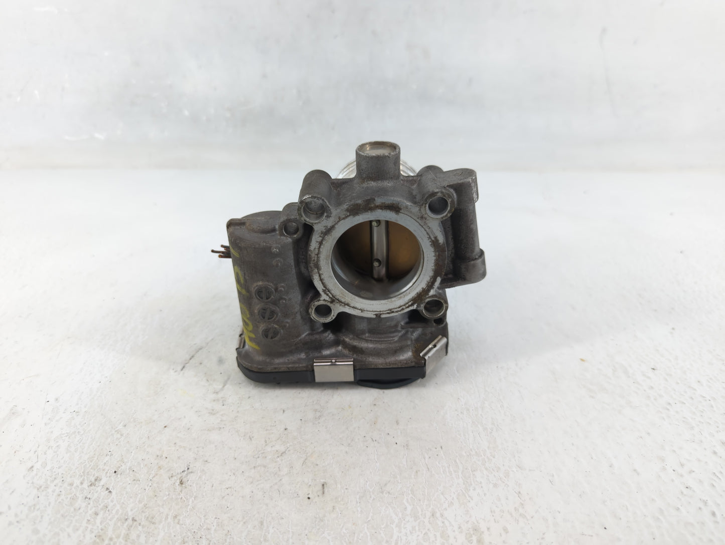 2011-2016 Chevrolet Cruze Throttle Body P/N:55565489 Fits Fits 2011 2012 2013 2014 2015 2016 2017 2018 2019 2020 2021 OEM Us