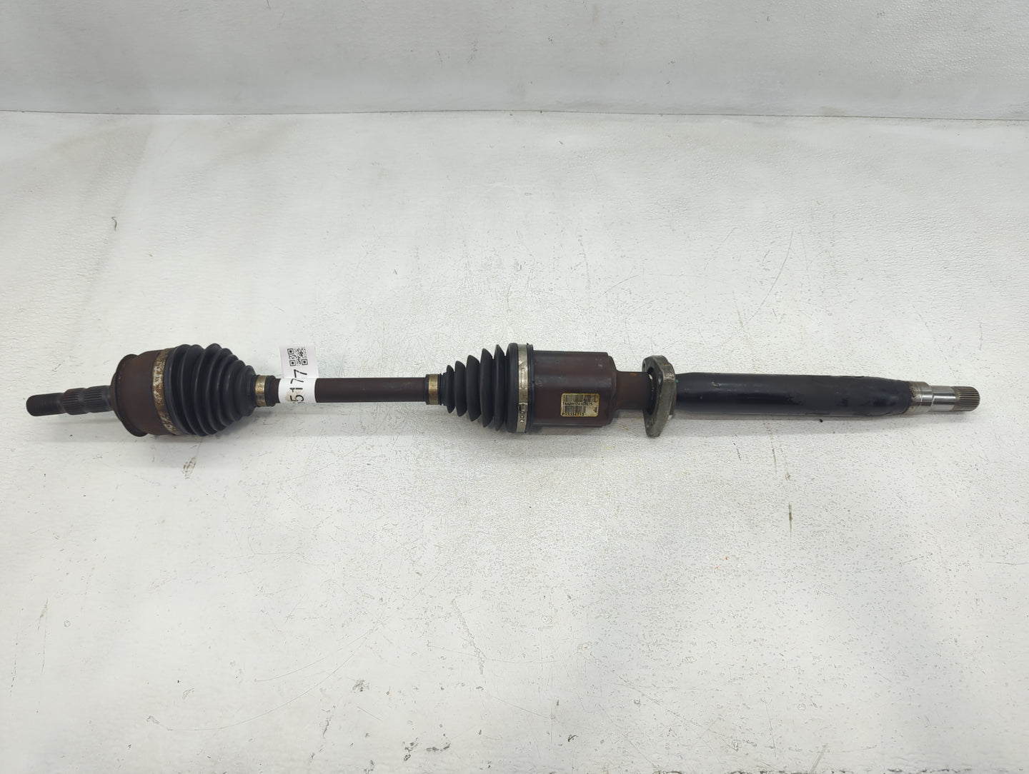2011-2012 Chevrolet Cruze Axle Shaft Front Passenger Cv C/v - Oemusedautoparts1.com