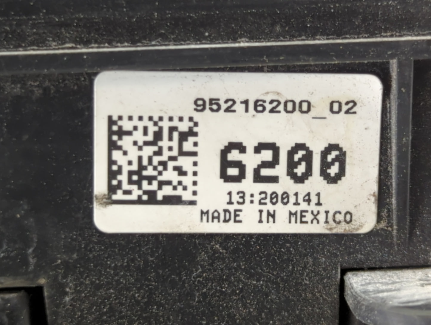 2011-2014 Chevrolet Cruze Fusebox Fuse Box Panel Relay Module P/N:95216200_02 Fits Fits 2011 2012 2013 2014 OEM Used Auto Pa