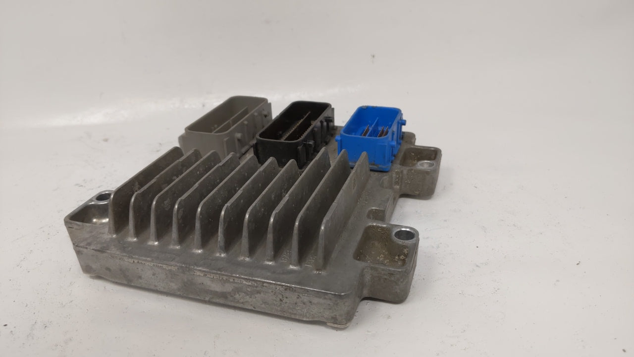 2011 Chevrolet Cruze PCM Engine Control Computer ECU ECM PCU OEM P/N:12645606 12644081 Fits OEM Used Auto Parts - Oemusedaut