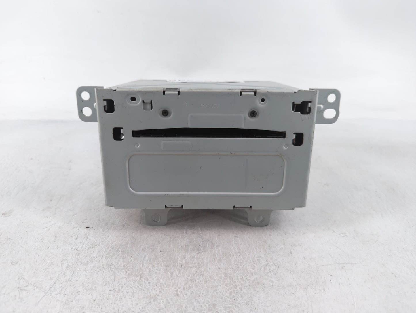 2011-2012 Chevrolet Cruze Am Fm Cd Player Radio Receiver - Oemusedautoparts1.com