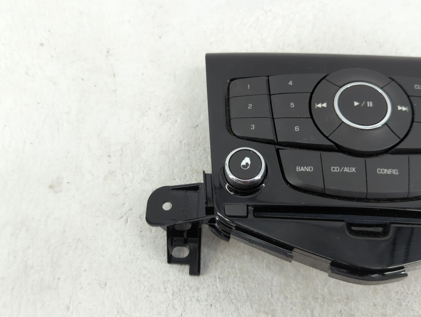 2011 Chevrolet Cruze Am Fm Cd Player Radio Receiver - Oemusedautoparts1.com