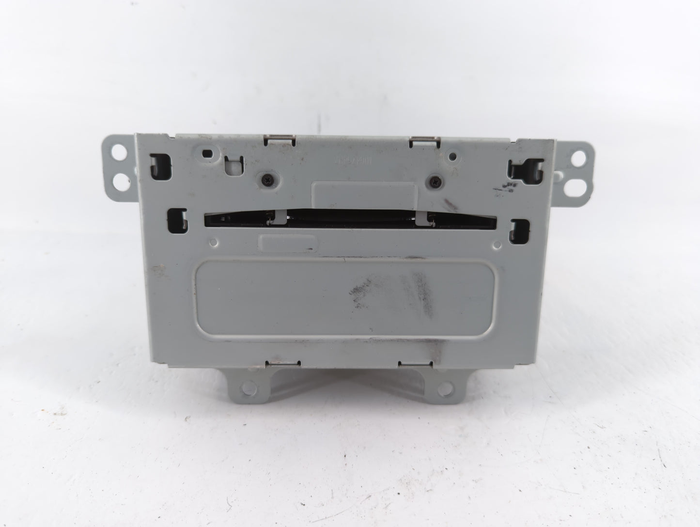 2011-2012 Chevrolet Cruze Radio AM FM Cd Player Receiver Replacement P/N:20983517 Fits Fits 2010 2011 2012 OEM Used Auto Par