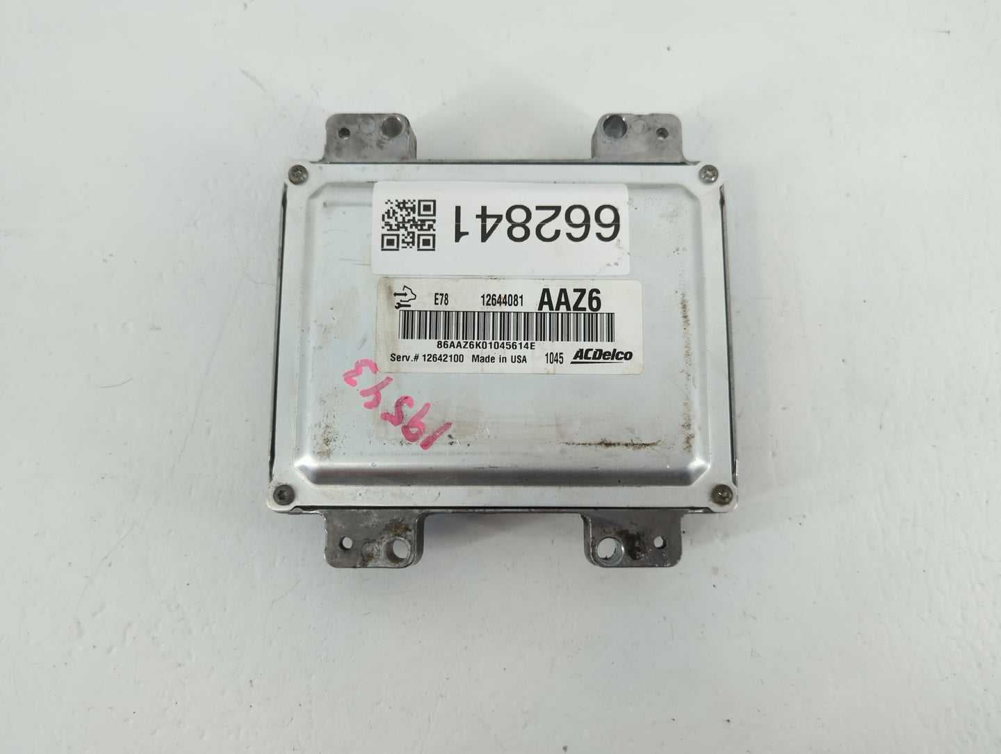 2011 Chevrolet Cruze PCM Engine Control Computer ECU ECM PCU OEM P/N:12644081 12642100 Fits OEM Used Auto Parts - Oemusedaut