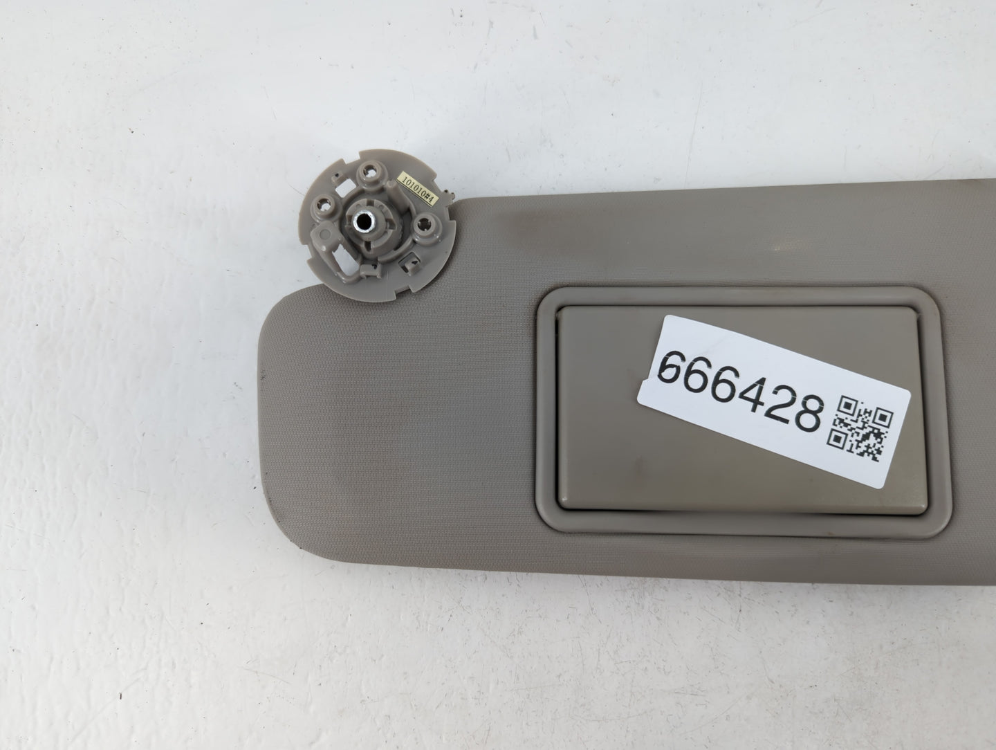 2011-2016 Chevrolet Cruze Sun Visor Shade Replacement Driver Left Mirror Fits Fits 2011 2012 2013 2014 2015 2016 OEM Used Au