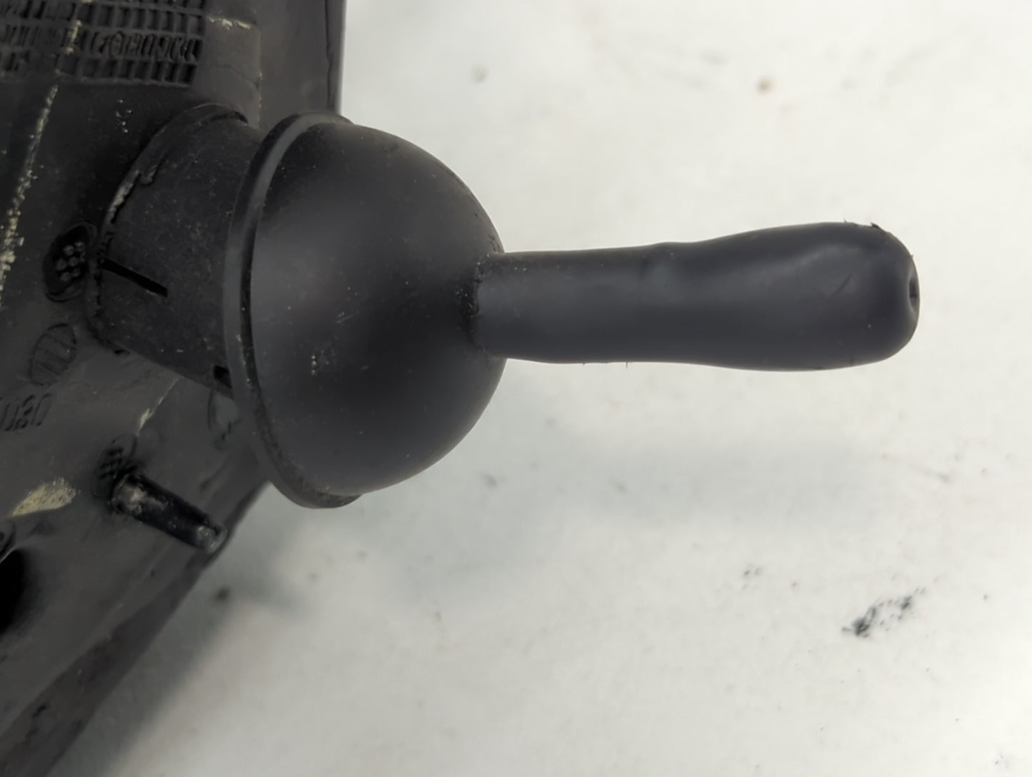 2011-2014 Chevrolet Cruze Passenger Side View Mirror - Right Door Mirror OEM Used - Oemusedautoparts1.com