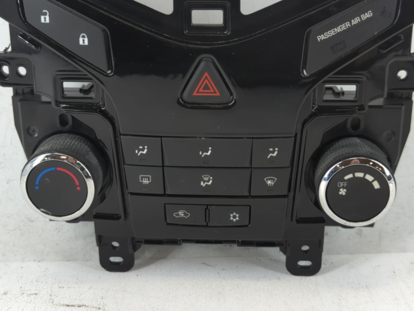 2011-2012 Chevrolet Cruze Climate Control Module Temperature AC/Heater Replacement P/N:95017054 Fits Fits 2011 2012 OEM Used