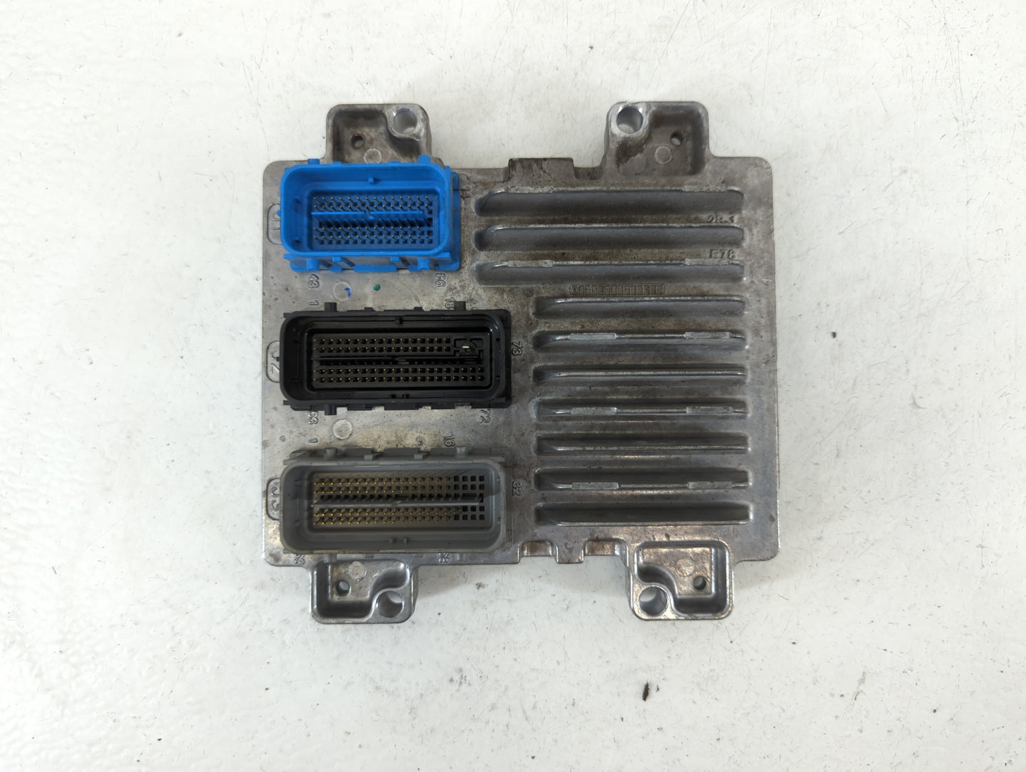 2011 Chevrolet Cruze PCM Engine Control Computer ECU ECM PCU OEM P/N:12645606 12642100, E78 12644081 Fits OEM Used Auto Part