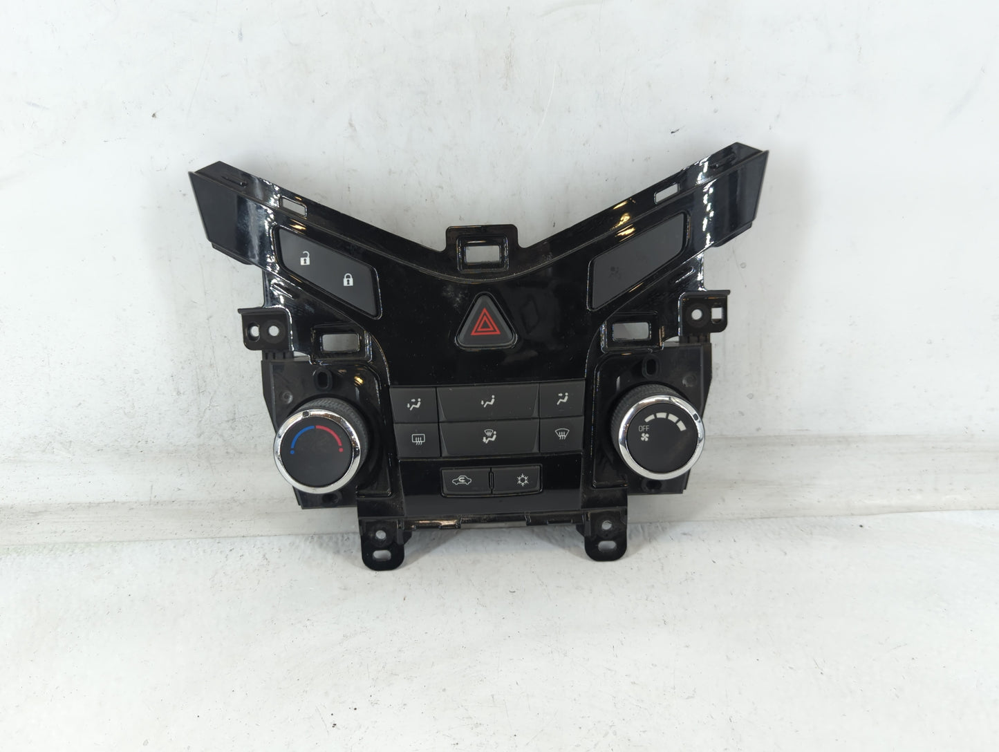 2011-2012 Chevrolet Cruze Climate Control Module Temperature AC/Heater Replacement P/N:96983927 Fits Fits 2011 2012 OEM Used