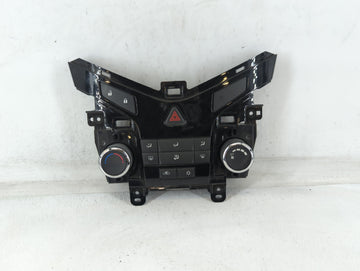 2011-2012 Chevrolet Cruze Climate Control Module Temperature AC/Heater Replacement P/N:96983927 Fits Fits 2011 2012 OEM Used