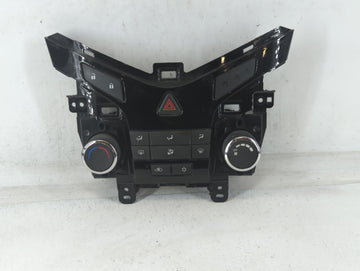 2011-2012 Chevrolet Cruze Climate Control Module Temperature AC/Heater Replacement P/N:95017054 Fits Fits 2011 2012 OEM Used