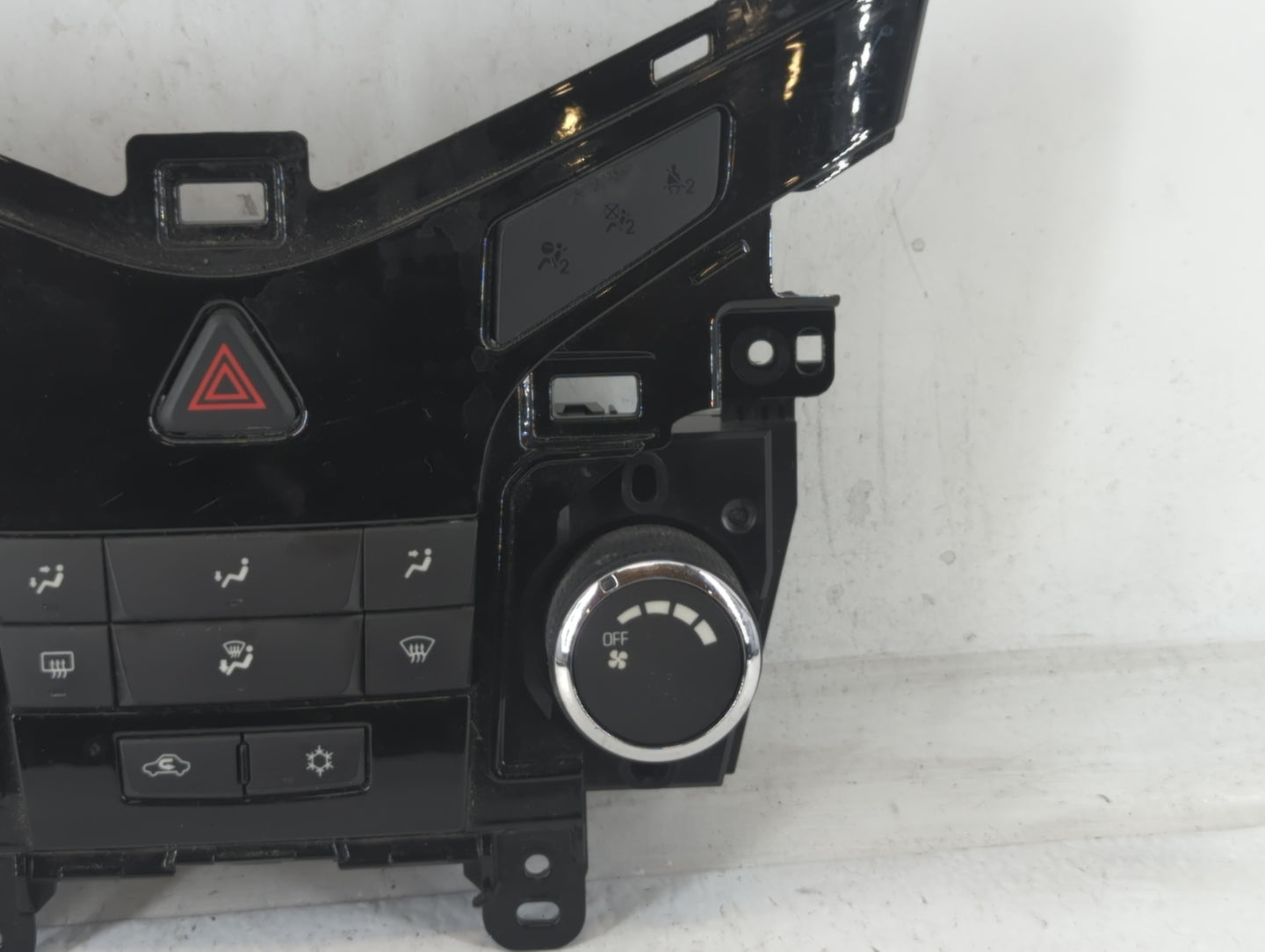 2011-2012 Chevrolet Cruze Climate Control Module Temperature AC/Heater Replacement P/N:95017054 Fits Fits 2011 2012 OEM Used