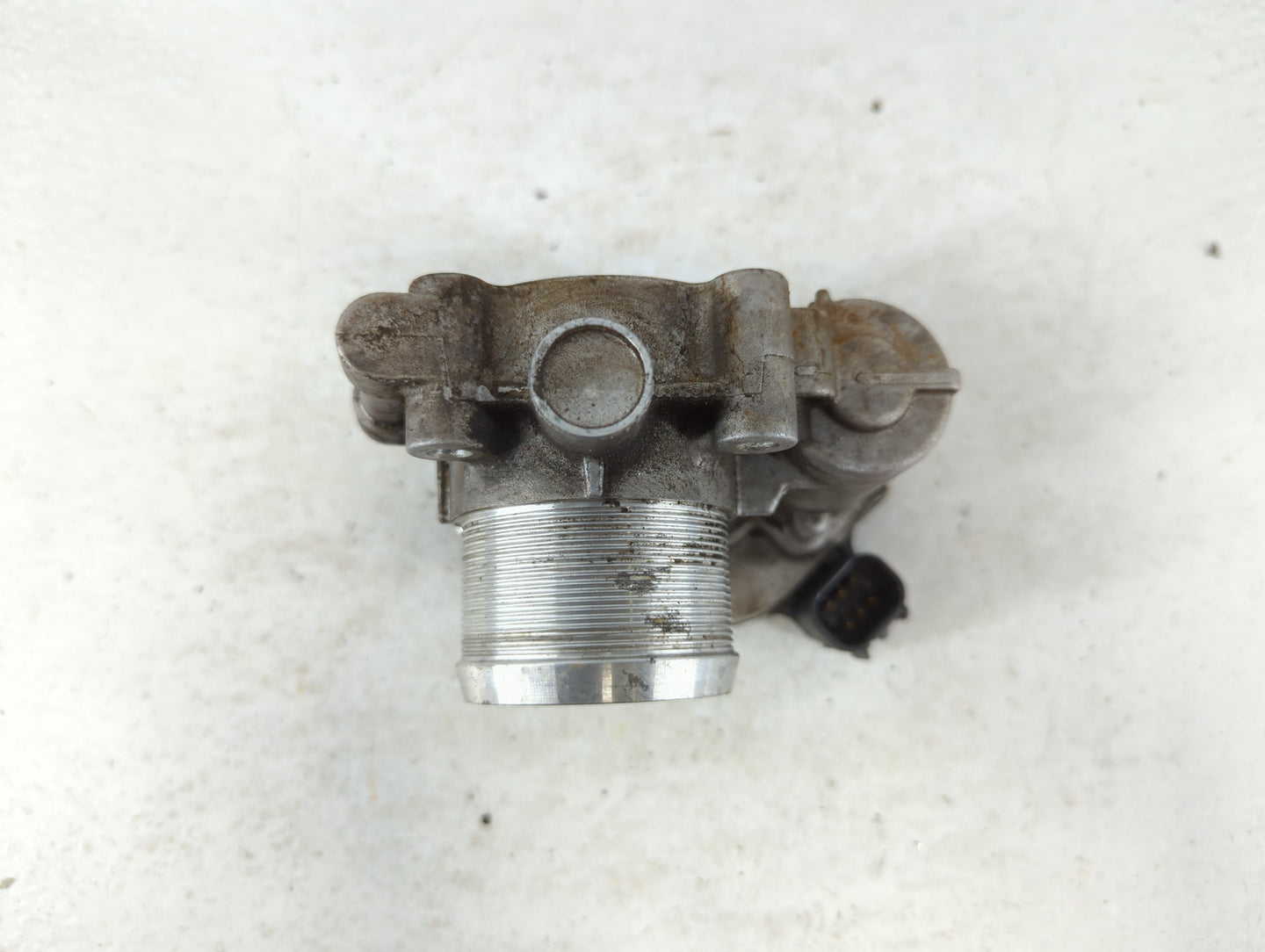 2011-2016 Chevrolet Cruze Throttle Body P/N:55565489 Fits Fits 2011 2012 2013 2014 2015 2016 2017 2018 2019 2020 2021 OEM Us