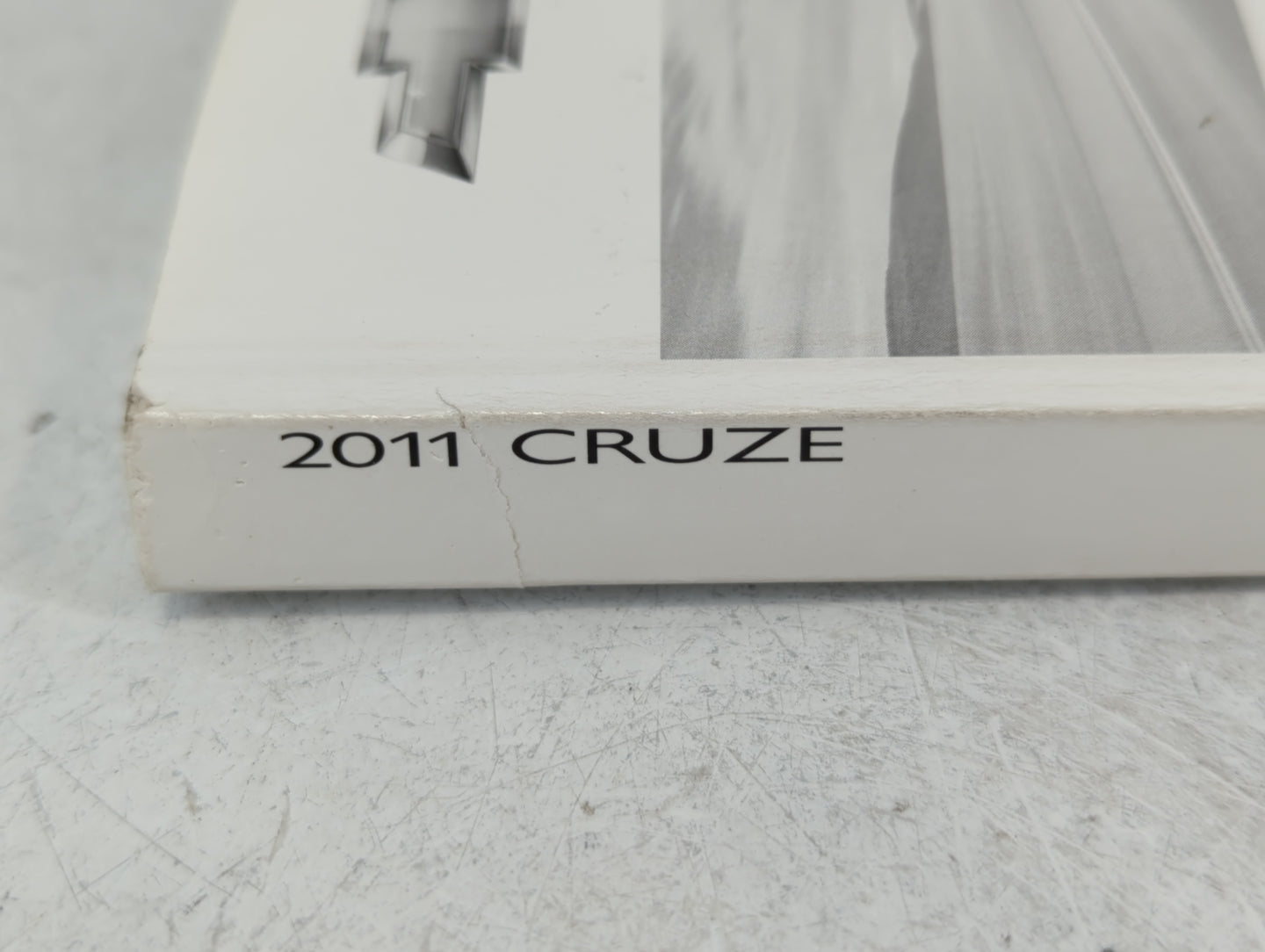 2011 Chevrolet Cruze Owners Manual Book Guide P/N:20883227 B OEM Used Auto Parts - Oemusedautoparts1.com