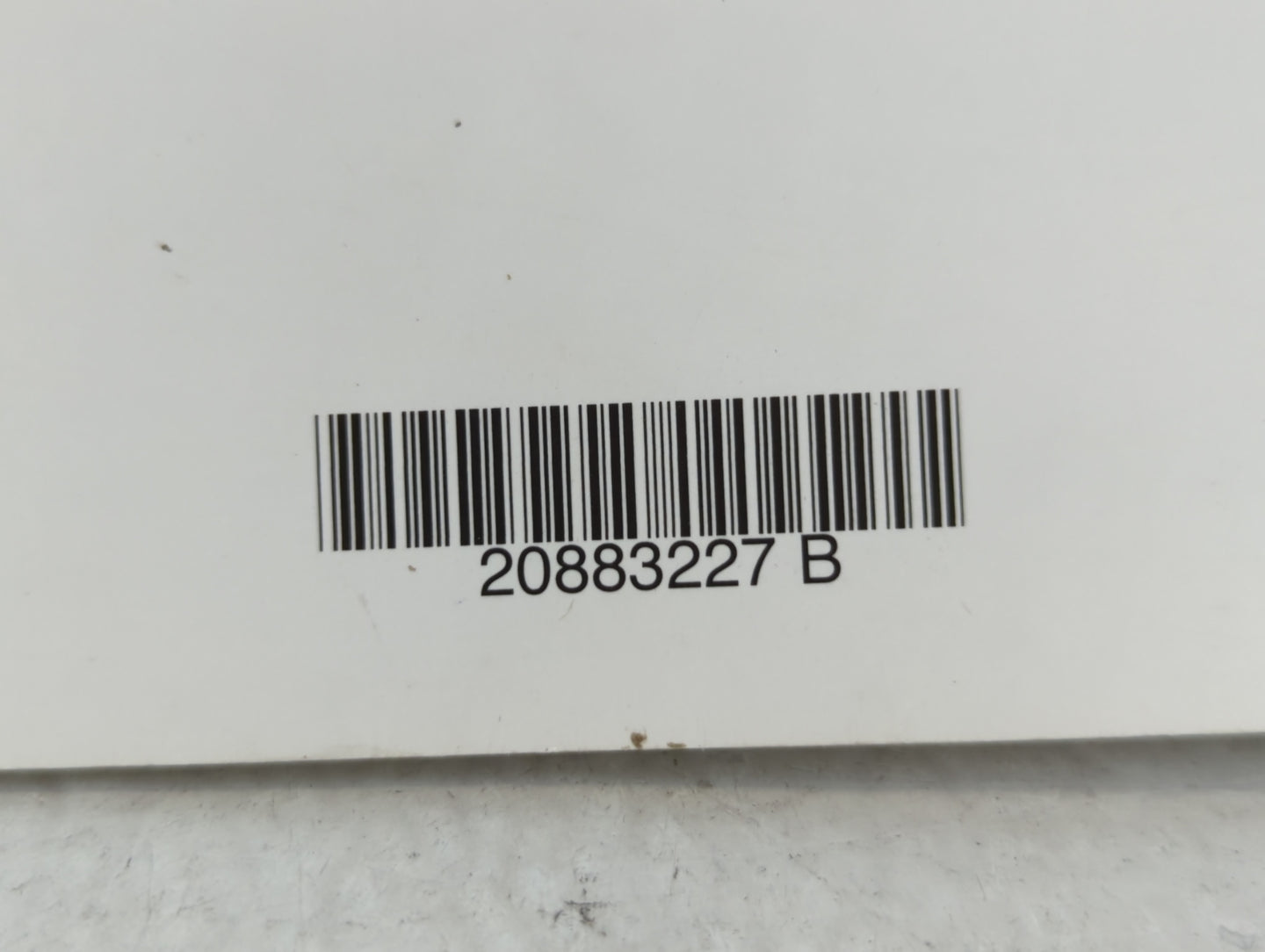2011 Chevrolet Cruze Owners Manual Book Guide P/N:20883227 B OEM Used Auto Parts - Oemusedautoparts1.com