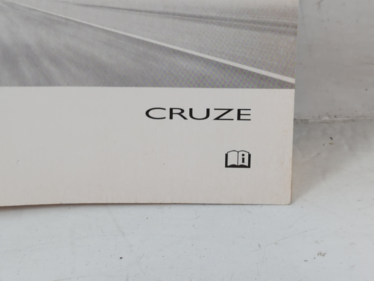 2011 Chevrolet Cruze Owners Manual Book Guide P/N:20883227 A OEM Used Auto Parts - Oemusedautoparts1.com