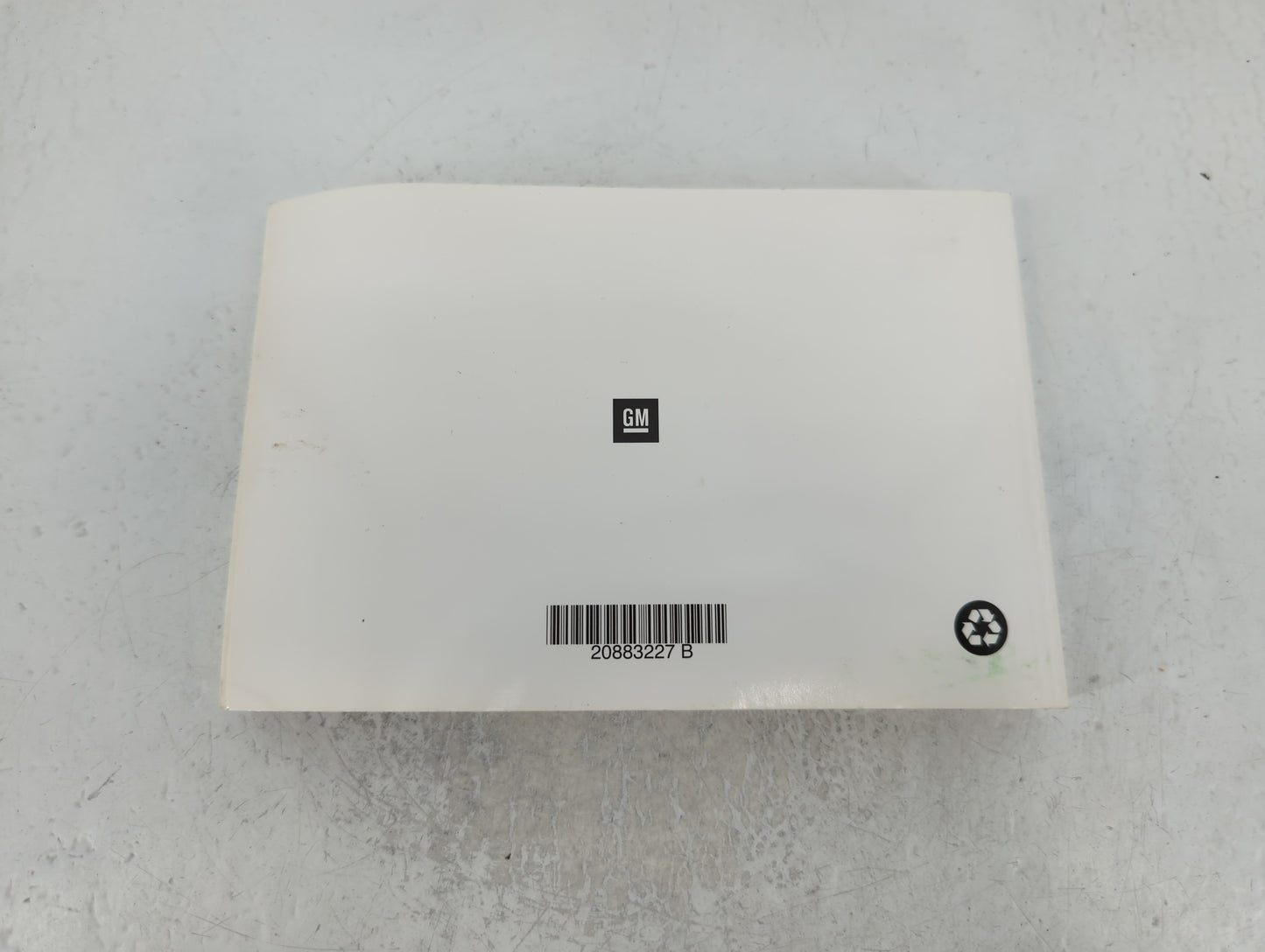 2011 Chevrolet Cruze Owners Manual Book Guide P/N:20883227 B OEM Used Auto Parts - Oemusedautoparts1.com
