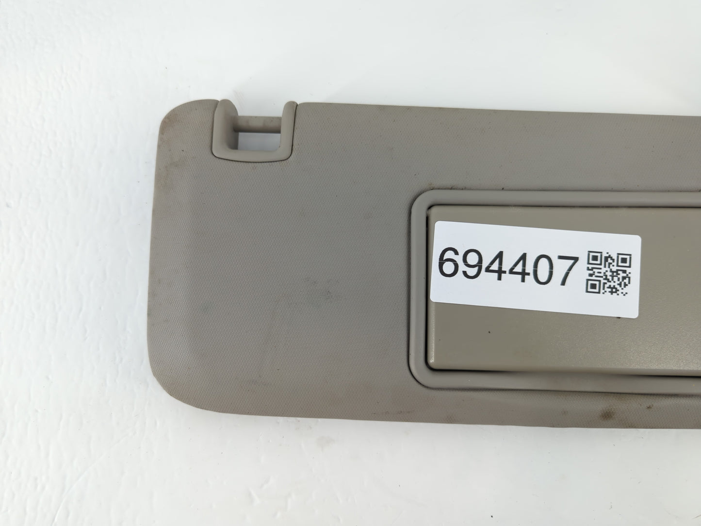 2011-2016 Chevrolet Cruze Sun Visor Shade Replacement Passenger Right Mirror Fits Fits 2011 2012 2013 2014 2015 2016 OEM Use