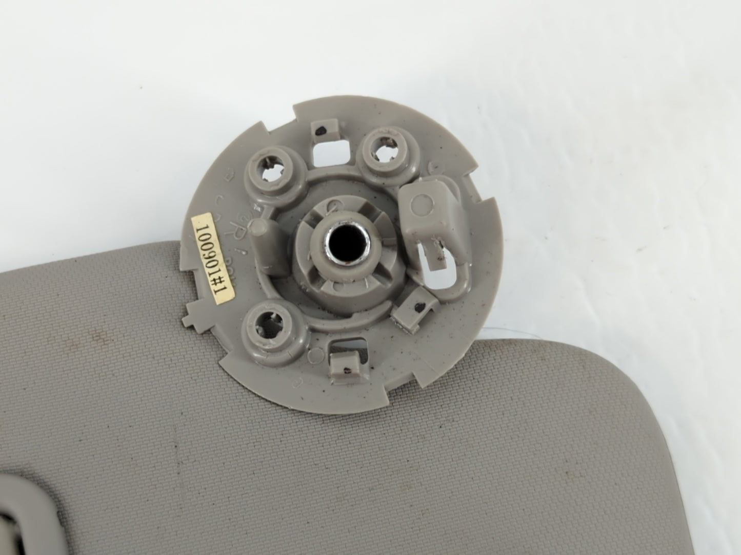 2011-2016 Chevrolet Cruze Sun Visor Shade Replacement Passenger Right Mirror Fits Fits 2011 2012 2013 2014 2015 2016 OEM Use