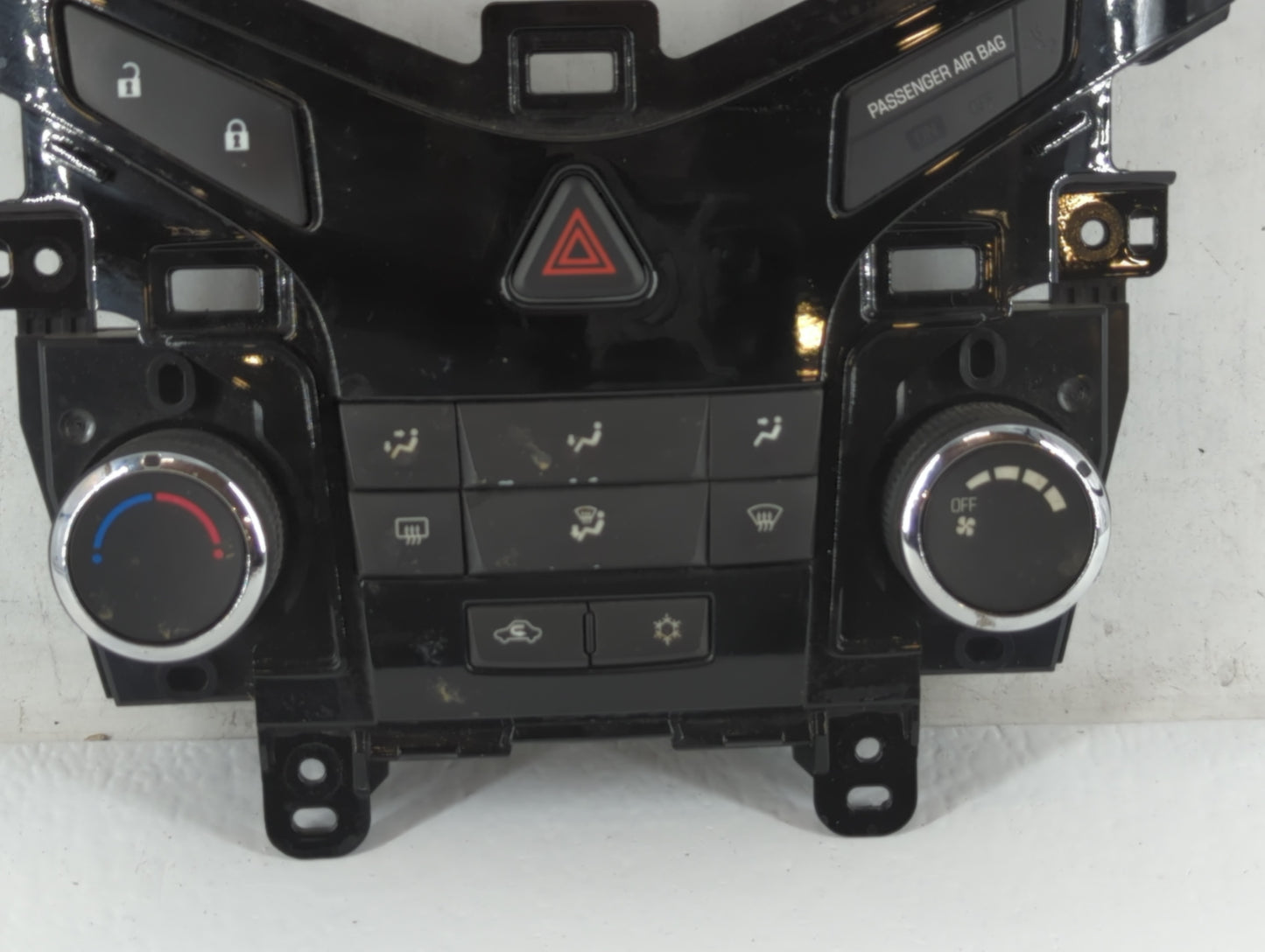 2011-2012 Chevrolet Cruze Climate Control Module Temperature AC/Heater Replacement P/N:96983927 Fits Fits 2011 2012 OEM Used